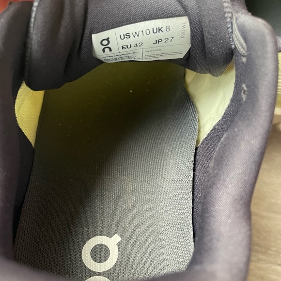 On CloudGo, size 10, hay and sand color - Picture 7 of 8